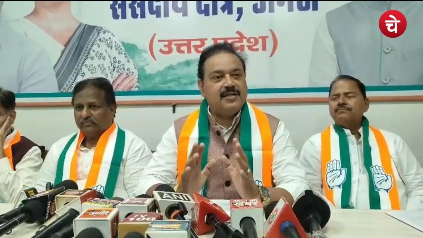 AICC Observer and MLA Malendra Rajan at a press conference held at Rajiv Gandhi Auditorium of the Central Congress Office in Gauriganj